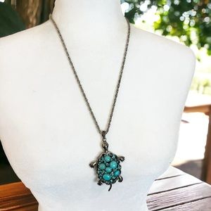 Dangling Turtle Necklace with Faux Turquoise Rhinestone